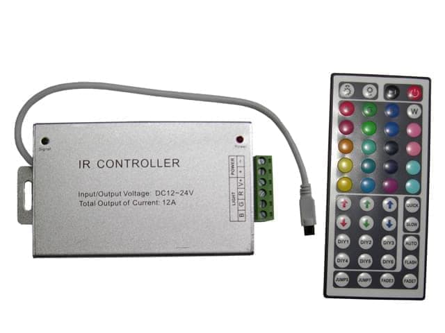 Controlador para led RGB 144w control remoto IR · Nisuta