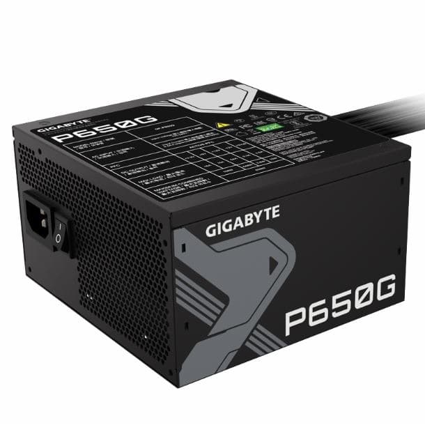 Fuente 650w Gigabyte P650g 80 Plus Gold · Gigabyte