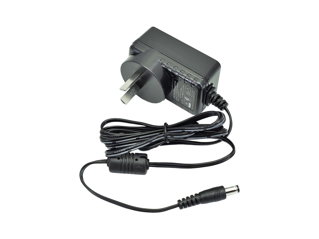 Fuente switching 12VDC 2A plug 2.1mm
